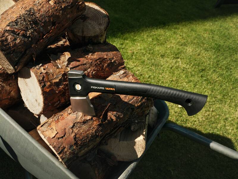 Univerzální sekera Fiskars Ultra U14