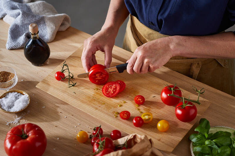 Snídaňový nůž Fiskars Hard Edge