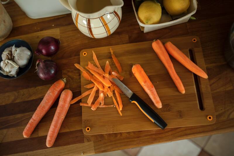 Loupací nůž Fiskars Functional Form