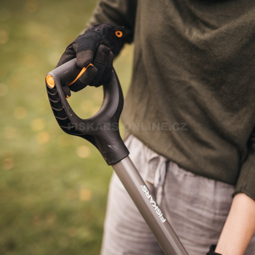 Zahradní rýč Fiskars Ergonomic úzký