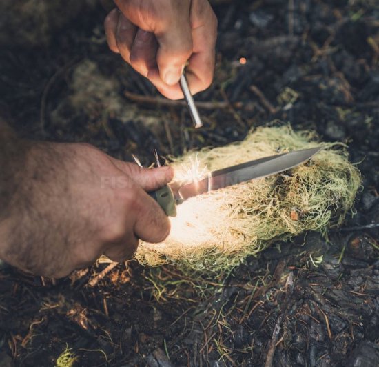 Nůž s křesadlem a pouzdrem Gerber Ultimate Survival
