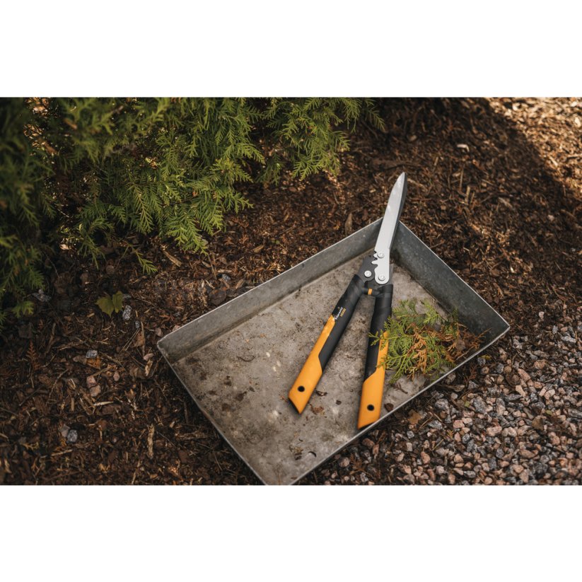 Nůžky na živý plot Fiskars PowerGear™ HSX92