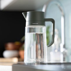 Karafa na zalévání