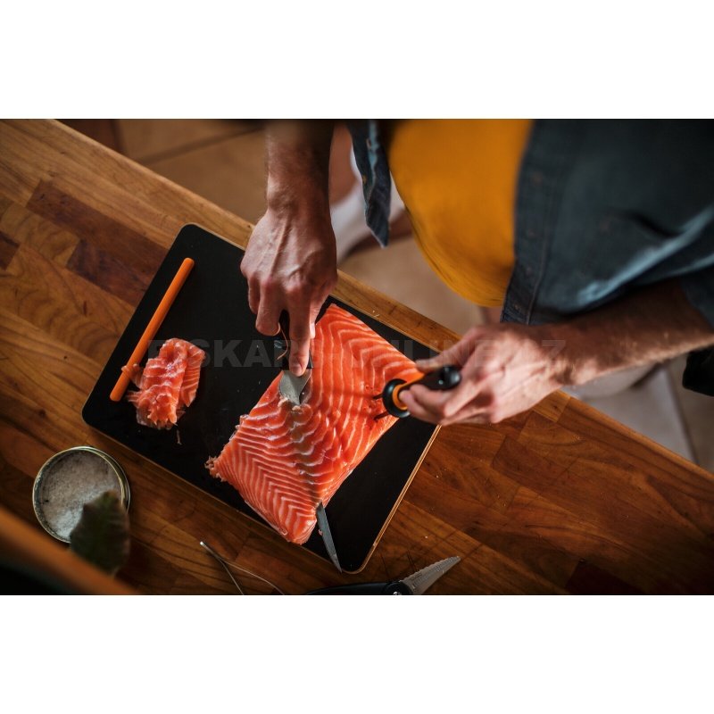 Filetovací nůž Fiskars Functional Form™