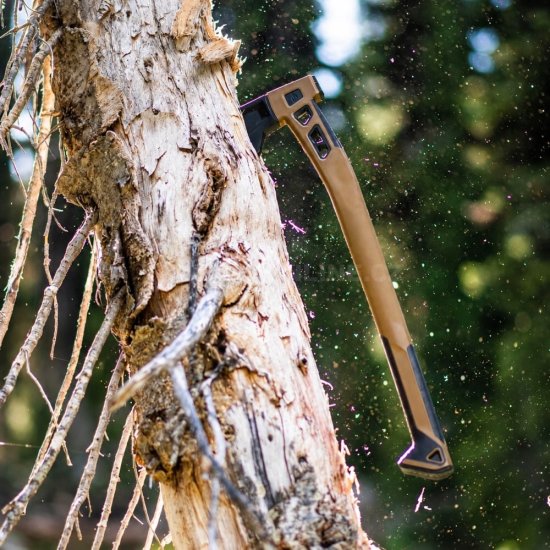 Kempingová sekera Gerber Bushcraft Coyote
