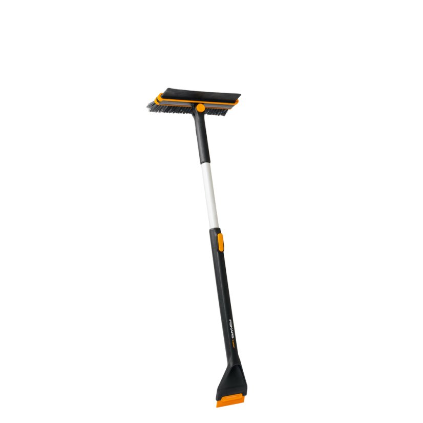 Teleskopická škrabka s otočným smetáčkem Fiskars X-series™