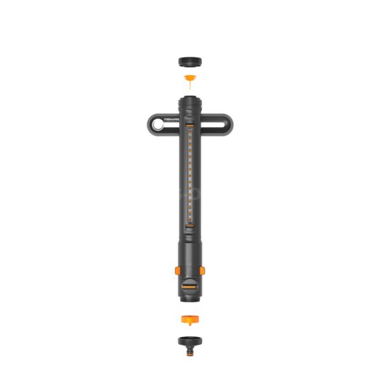 Oscilující zavlažovač Fiskars X-Series M 1070832