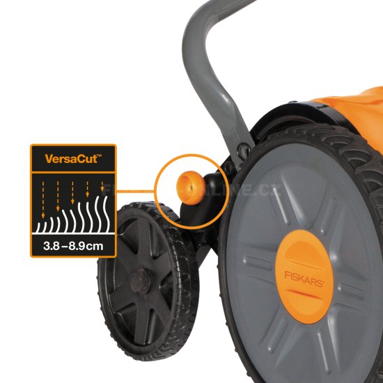 Vřetenová sekačka na trávu Fiskars StaySharp™ Plus