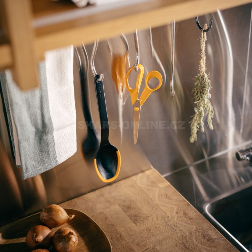 Lžíce Fiskars Functional Form