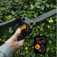 Nůžky na živý plot Fiskars DualAction HSX96