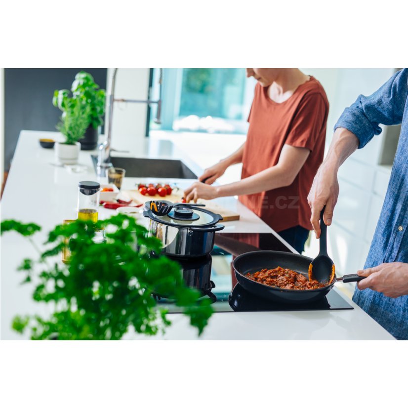 Hrnec Fiskars Functional Form 3,0l