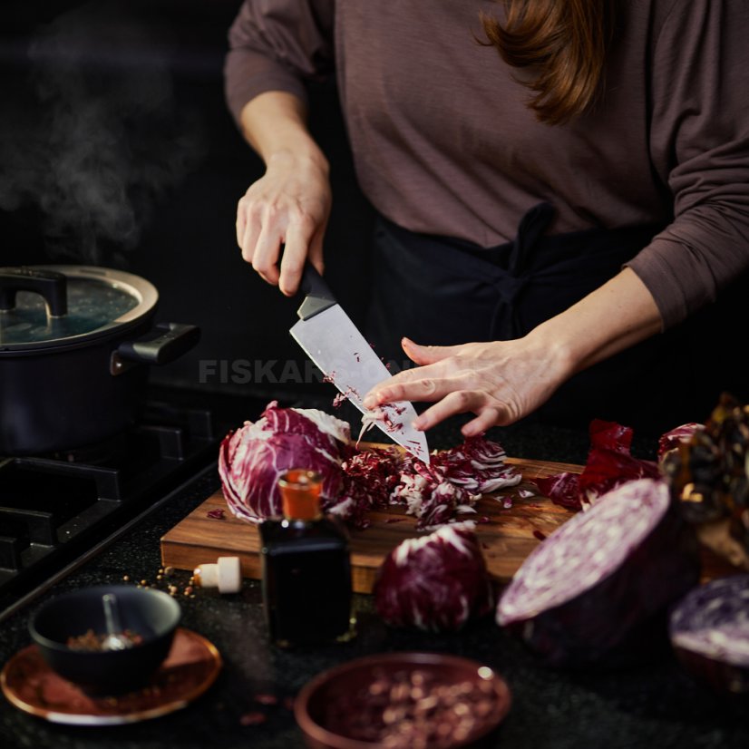 Velký kuchařský nůž Fiskars Hard Edge