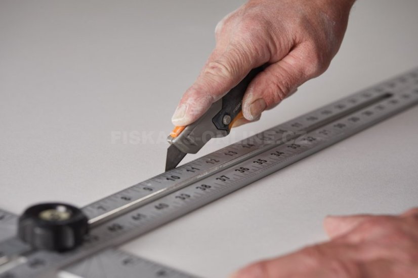Fiskars CarboMax pracovní nůž 1027222