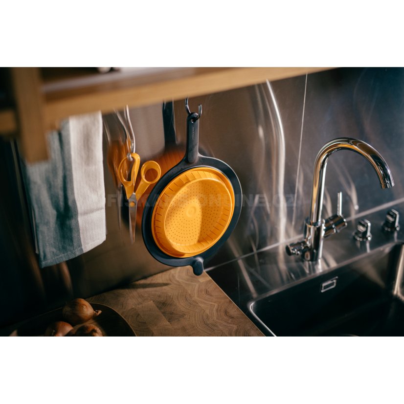 Skládací cedník Fiskars Functional Form