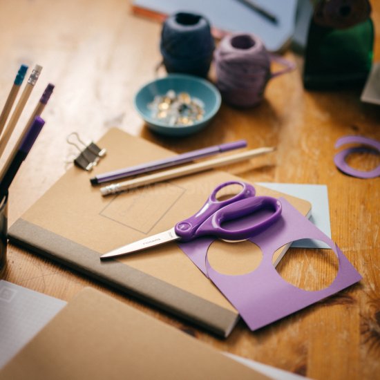 Školní nůžky Fiskars 18 cm (12+) 1067857