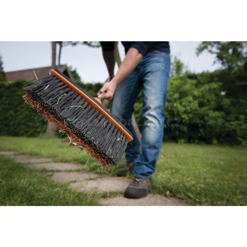 Koště Fiskars QuikFit