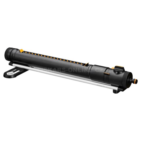 Oscilujúci zavlažovač Fiskars X-Series L 1070831