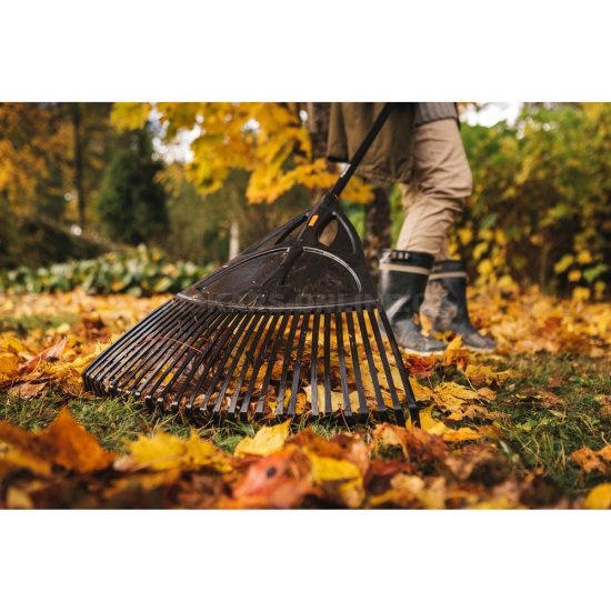 Hrábě na listí Fiskars Solid XL