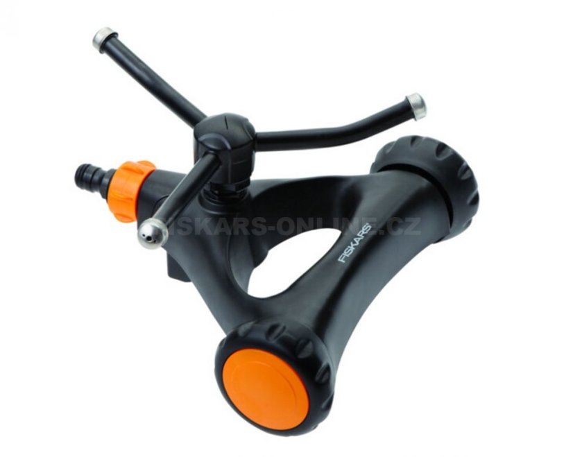 Vířivý zavlažovač s kolečky Fiskars 1023657