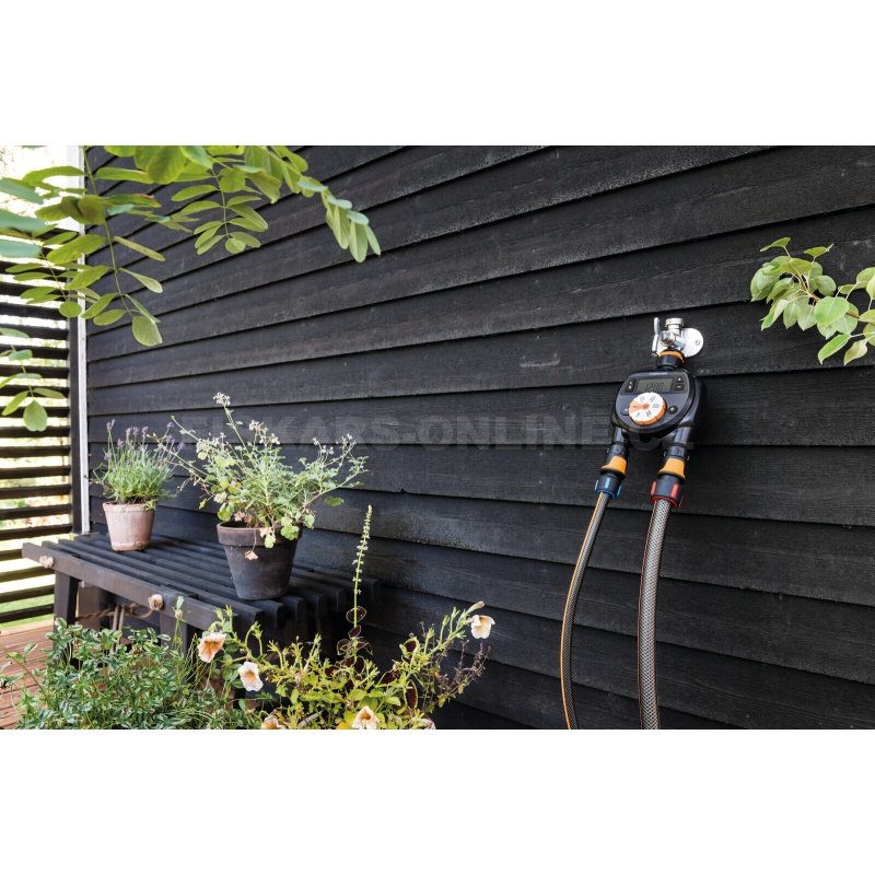 Zavlažovací časovač Fiskars 1054792, dva výstupy