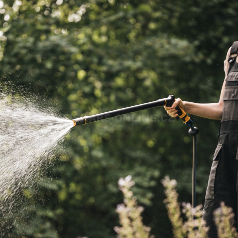 Nastavitelná zavlažovací tyč Fiskars 1065489