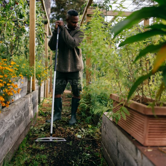 Hrable na hlinu Fiskars Xact™ M