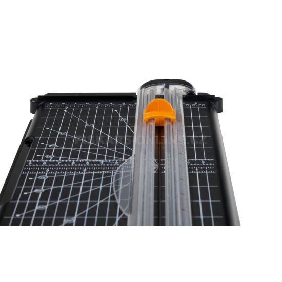 Rezačka papiera Fiskars SureCut 1077984 A4