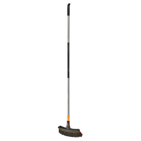 Metla s násadou Fiskars Ergonomic