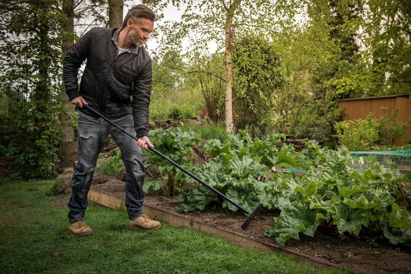 Hrábě univerzální kovové Solid s násadou