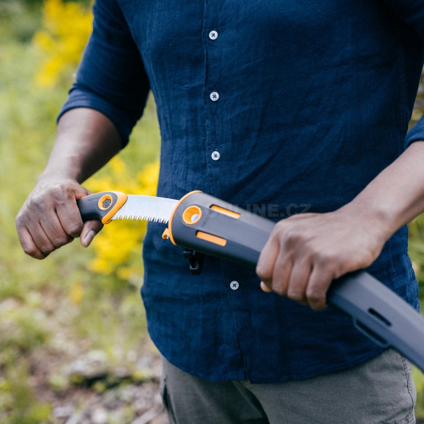 Zahradní pilka Fiskars SW-240