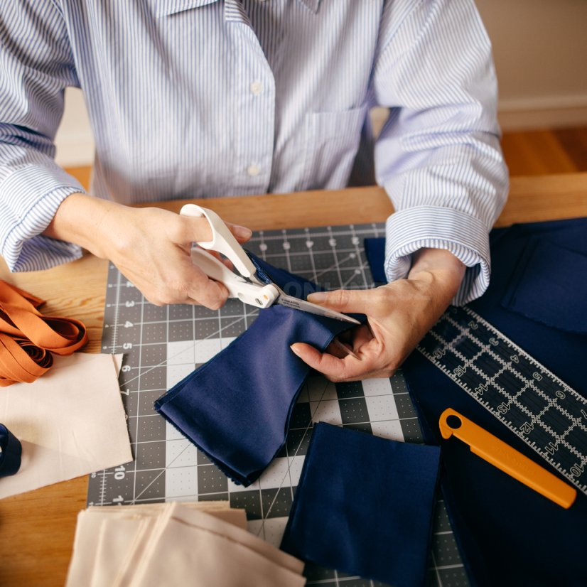 Univerzálne nožnice Amplify™ 21 cm