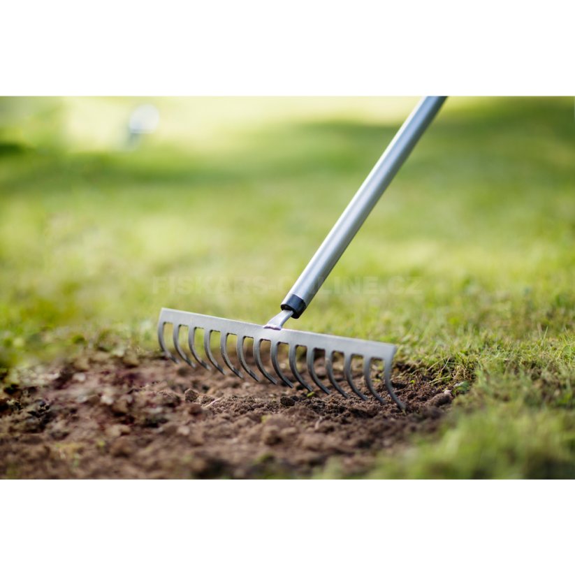 Zahnuté hrábě Fiskars Ergonomic 1077112