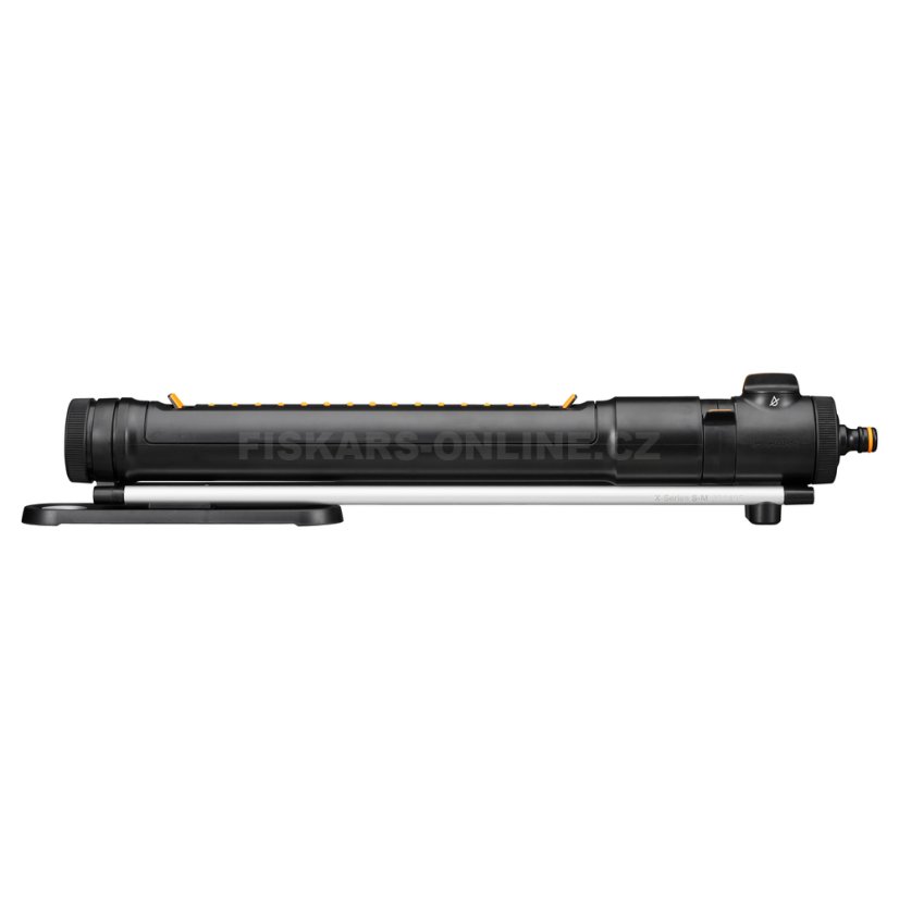Oscilující zavlažovač Fiskars X-Series M 1070832