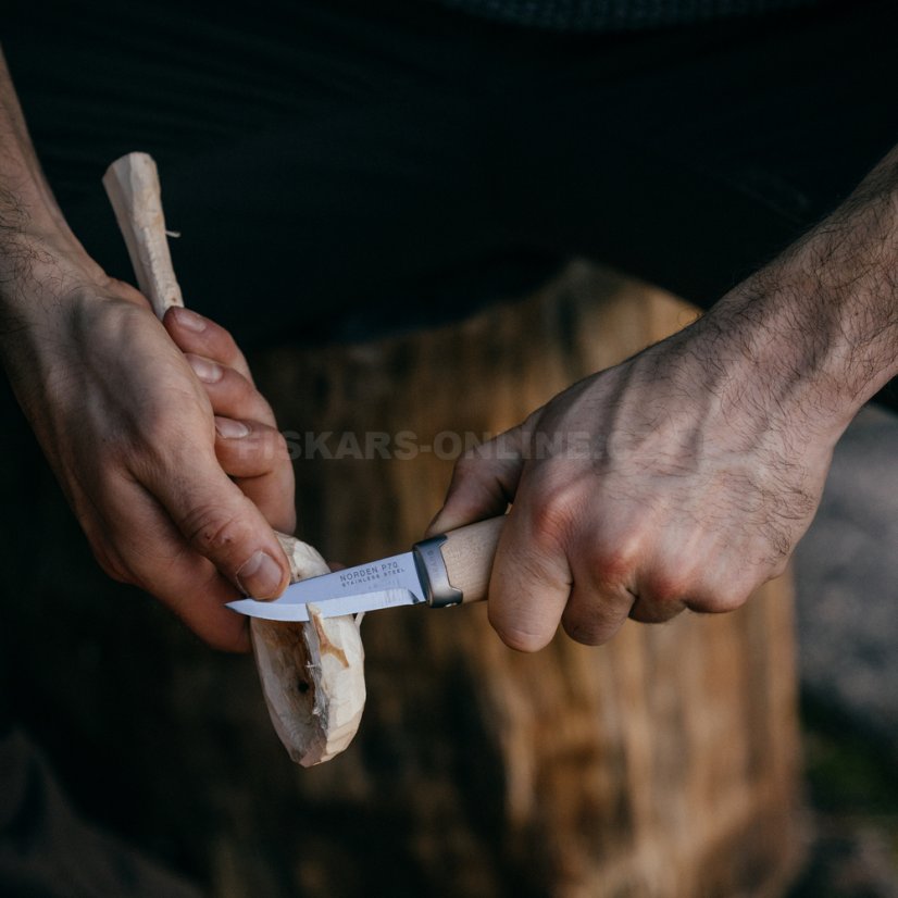 Řezbářský nůž Fiskars Norden