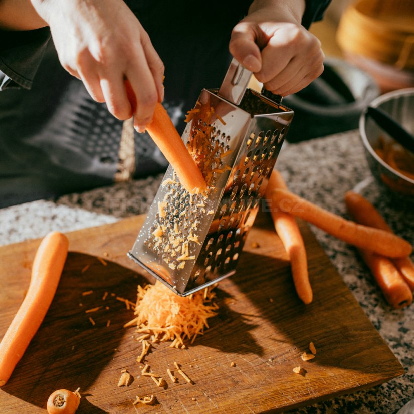 Struhadlo čtyřhranné Fiskars Essential