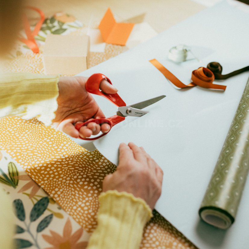 Univerzální nůžky Fiskars Classic pro leváky