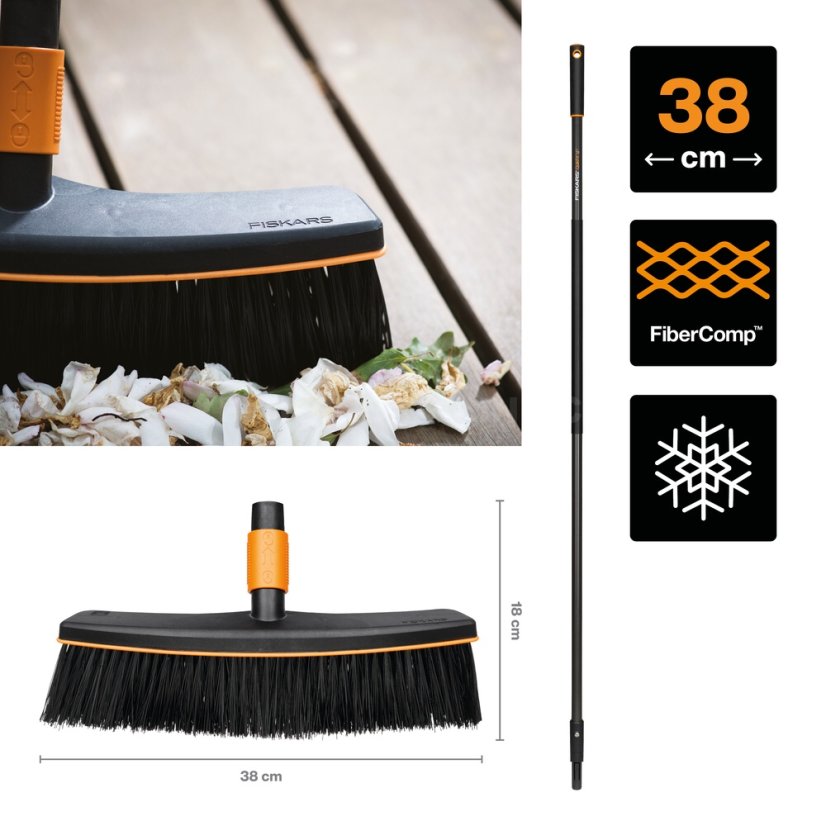 Koště na terasy Fiskars QuikFit