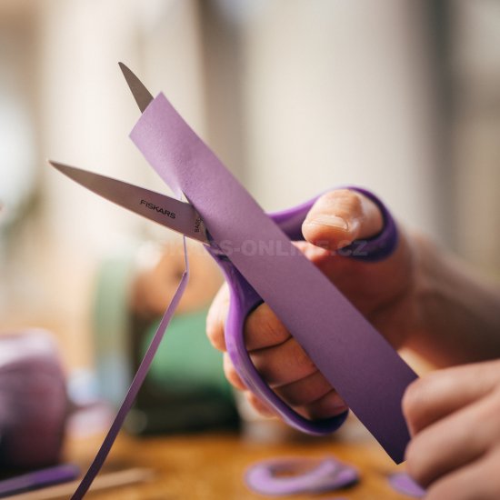 Školní nůžky Fiskars 18 cm (12+) 1067857