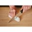 Ostrič nožov Fiskars Roll-Sharp™ biely