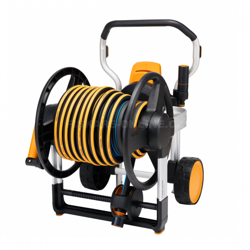 Zavlažovací buben Fiskars Waterwheel XL manuální s kolečky