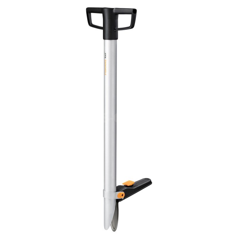 Sazeč cibulovin Fiskars Xact
