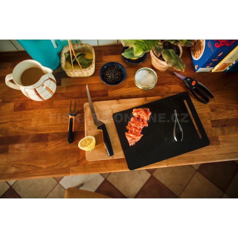 Filetovací nůž Fiskars Functional Form™