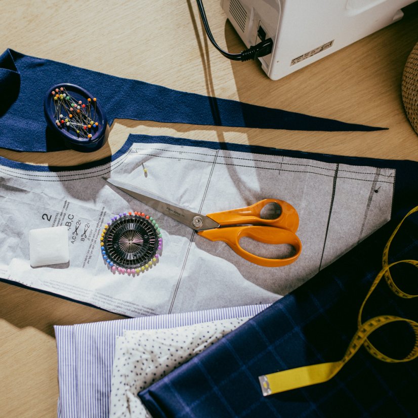 Krejčovské nůžky Fiskars Classic 27cm