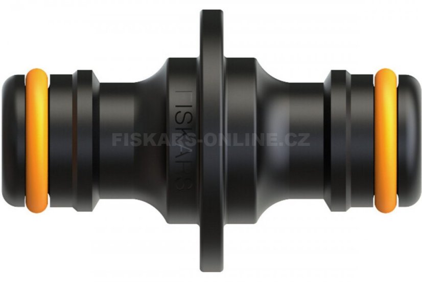 Sada zavlažovací hadice Fiskars 3/8" 15m, odolnost Q4 + spojky