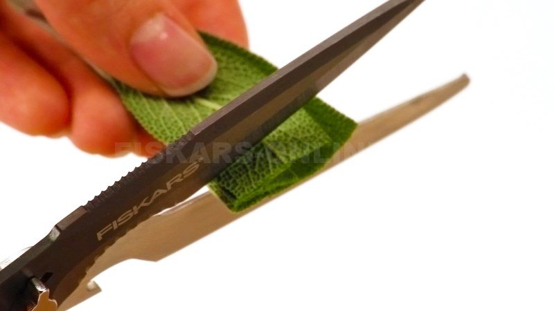 Víceúčelové nůžky Fiskars Cuts&More