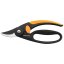 Dvojčepeľové záhradné nožnice FingerLoop Fiskars P44