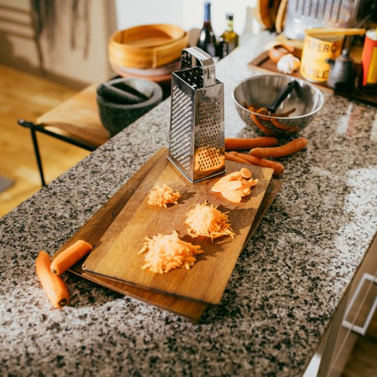 Strúhadlo štvorhranné Fiskars Essential