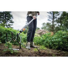 Velký kultivátor s motyčkou Fiskars QuikFit