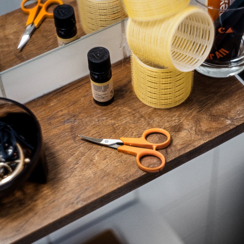 Sada univerzální a manikúrní nůžky Fiskars Classic