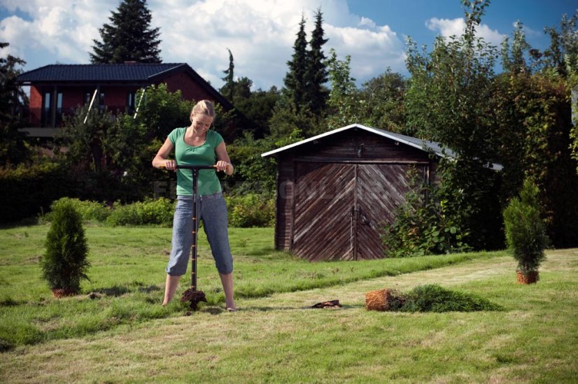Zemní vrták Fiskars QuikDrill S